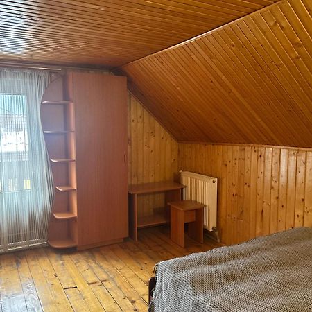 Guest House Kaspiy Μπούκοβελ Εξωτερικό φωτογραφία