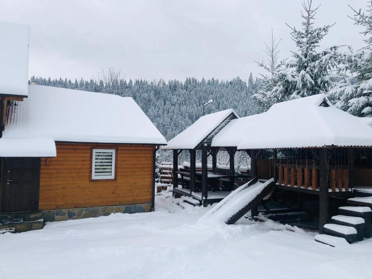 Guest House Kaspiy Μπούκοβελ Εξωτερικό φωτογραφία
