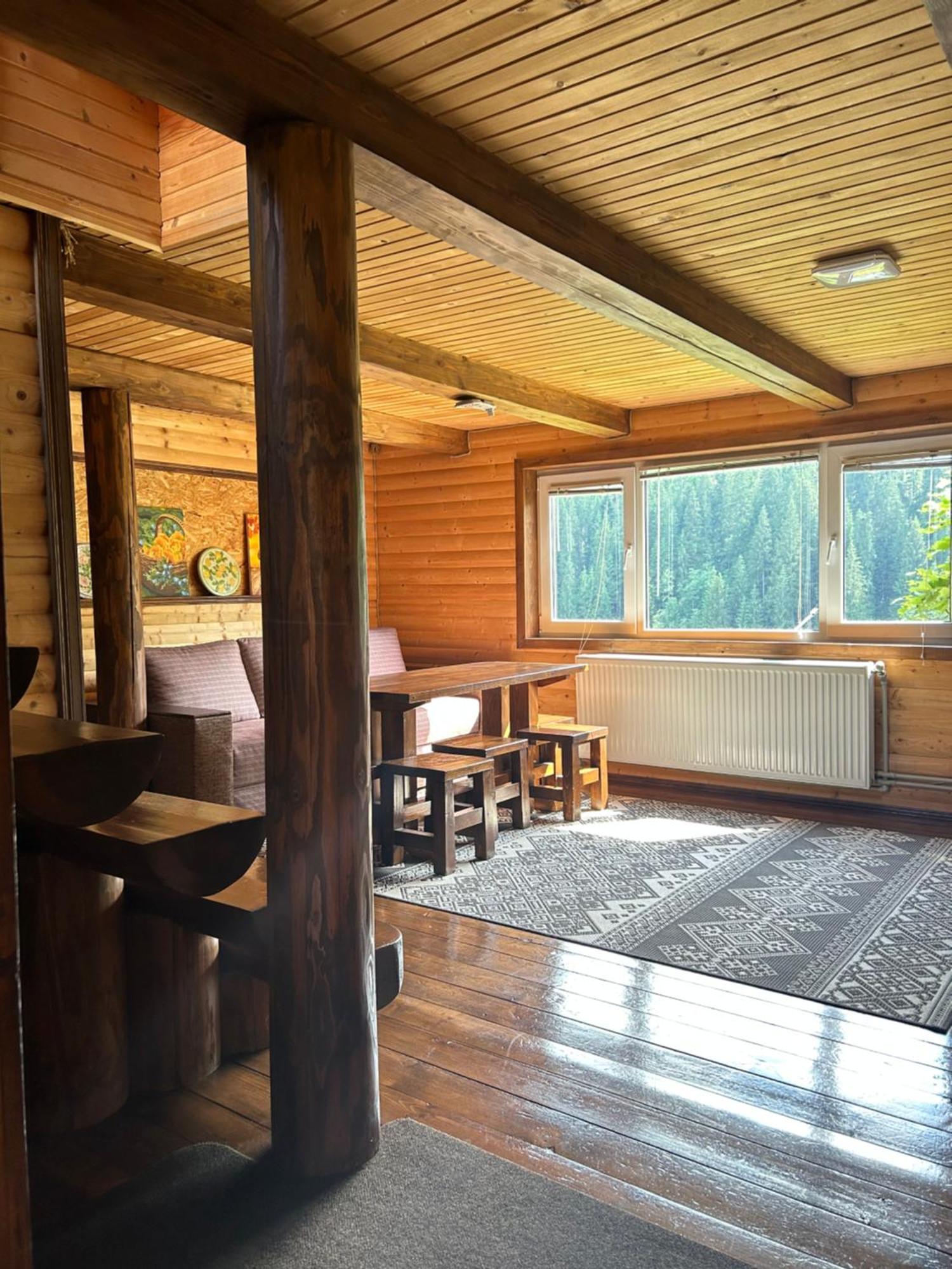 Guest House Kaspiy Μπούκοβελ Εξωτερικό φωτογραφία